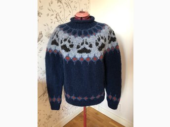 Ny handstickad Islandströja Vildmark 100% ull storlek herr S dam 3840 Ny handstickad Islandströja Vildmark 100% ull storlek herr S dam 3840