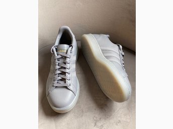ADIDAS Grand Court Stl 41 1/3 Grey HELT NYA (408998275) á KÃ¶p pÃ¥ Tradera