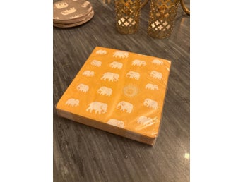 Tillverkas säljs ej längre Svenskt Tenn kaffeservetter Elefant