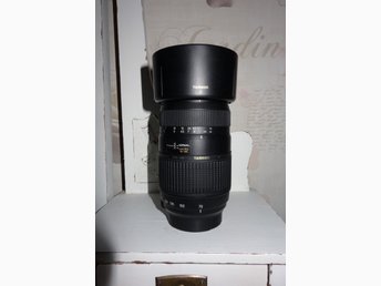Tamron AF 70-300mm F/4-5.6 LD MACRO 1:2 Passar till Nikon