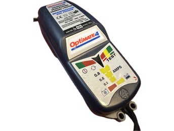 OptiMate 4 Tecmate Batteriladdare all-in-one battery charger