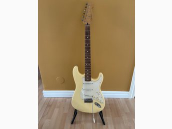 Fender Stratocaster 1996 Gitarr
