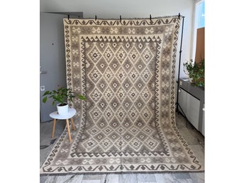 Handvävd Ull kelimmatta 301 x 200 cm