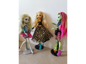 Tre dockor: Monster High Mattel