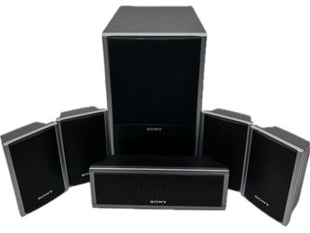 Högtalarsystem SS-WS80 Subwoofer SS-TS80, SS-CS80 Surround Speaker System