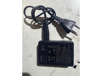 Casio BC-60L Litiumjon batteriladdare