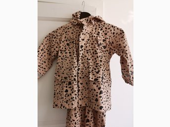 Zara jacka knappt använd i strl 104 (357886945) ᐈ Köp på Zara jacka knappt använd i strl 104 (357886945) ᐈ Köp på