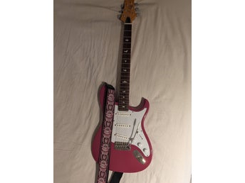 PRS SE Silver Sky Dragonfruit + Taske