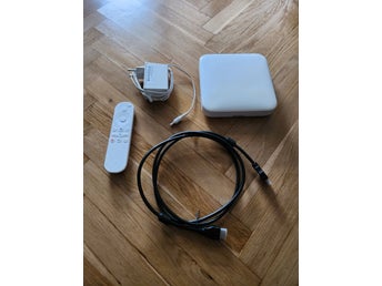 Tele2 TV-box UZX8020CHM med fjärrkontroll och kablar Android tv boxen
