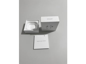 AirPods 4 originalbox – ENDAST KARTONG / BOX