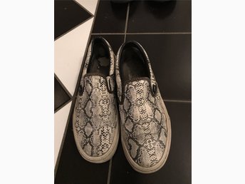 vans ormskinn vans ormskinn