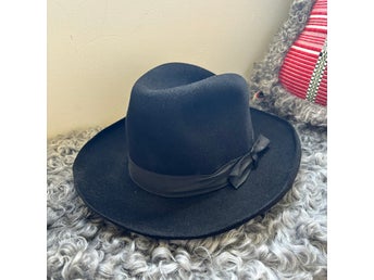 Vintage svart filthatt homburg / fedora, 1930-tal