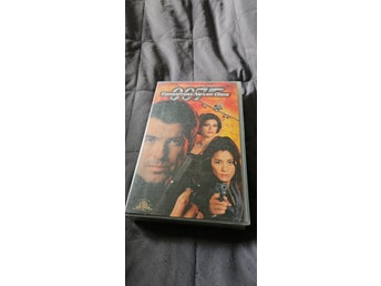 007 Tomorrow Never Dies (VHS)