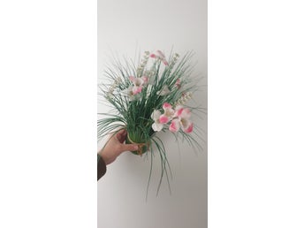 Konstgjord blombukett