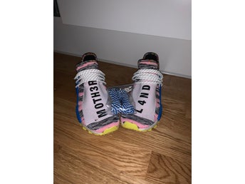 adidas motherland