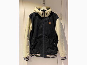 Vans Herr Vinterjacka MörkblåCreme Strl XL Vans Herr Vinterjacka MörkblåCreme Strl XL