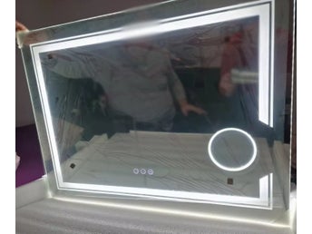 60x80cm 60W väggmonterad bakgrundsbelyst badrumsspegel med 3X förstoringsglas