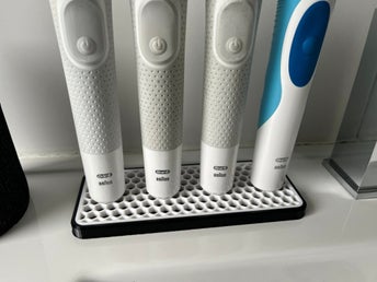 Tandborsthållare för 4 st Oral-B tandborstar