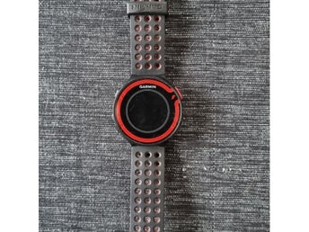 Pulsklocka aktivitetsklocka sportklocka Garmin Forerunner 220