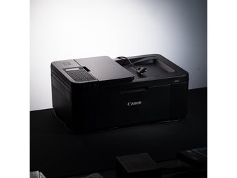 Trådlös 4-i-1 Canon PIXMA TR4550 – Nyskick med Originalkartong