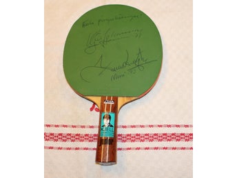 STIGA RACKET. SIGNERAT AV KJELL JOHANSSON OCH STELLAN BENGTSSON 1973. RARITET