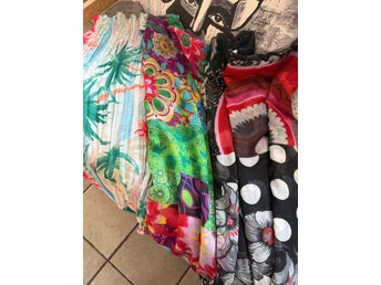 Desigual sjalar / halsdukar 3 st