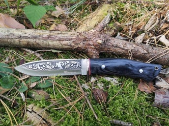 Kompakt Jaktkniv Finka för Jakt Surviva