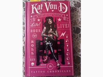 Kat Von D - The Tattoo Chronicles - Kat Von D -.. | Köp på Tradera