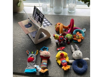 Babygymsleksaker och aktivitetsleksaker, endas 1 kr