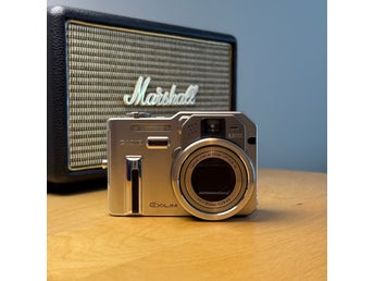 Casio Exilim Pro EX-P600 – snabb frakt
