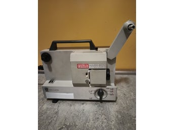 Eumig S/N 8 projektor