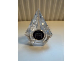 Vintage HOYA Japan Lofty Quartz Digital Kristallklocka 1980-tal