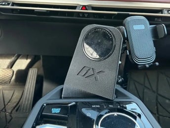 Mobilhållare för BMW iX