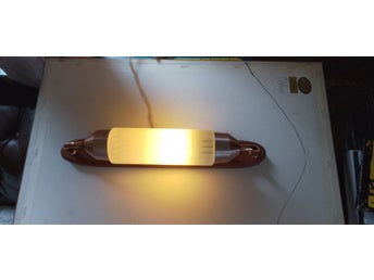 RETRO Vägglampa i teak och koppar med räfflat glas