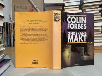 Ondskans makt av Colin Forbes. Bok. Very Fine plus