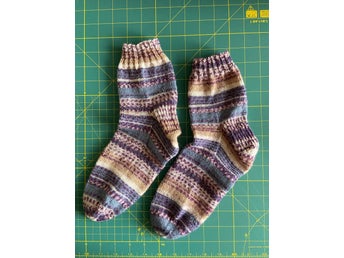 Handstickade ullsockor storlek 39-40 25cm