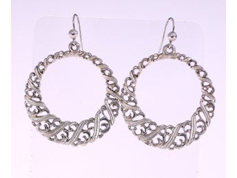 Vintage silver-tone metal drop earrings, circa 1970s, Great Britain-Weight 7.