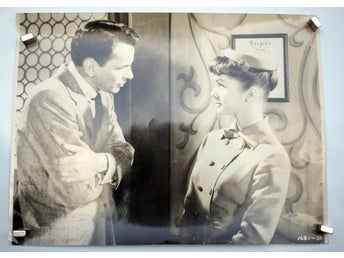 Frank Sinatra and Debbie Reynolds vintage black and white movie-still picture