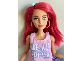 DOCKA Barbie
