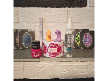 Nagelprodukter - UV gel, cleaner, mallar, filar och dekorationer