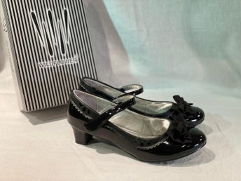 Wildflower Ethel finsko klacksko svart stl 37 Nu 150kr Ord 329kr
