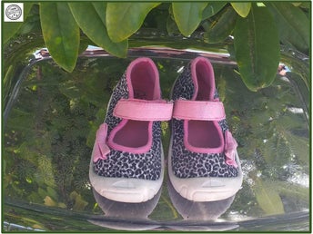 Lejon sneakers leopardmönstrad ballerina sko s 24 im 15 cm Fint skick