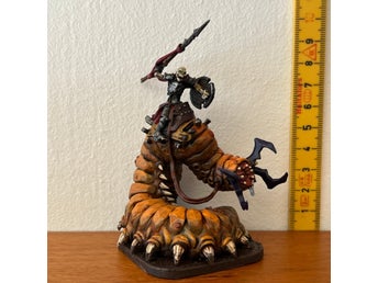 Runewars CARRION LANCER med ryttare skelettkrigare med spjut, Drakar och Demoner