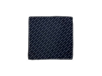 Näsduk från Tiger of Sweden PERIO Helt ny (Ord pris: 399 kr)