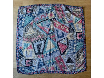 Vintage 90s Bill Blass silk scarf