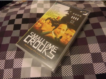 VHS: Small Time Crooks