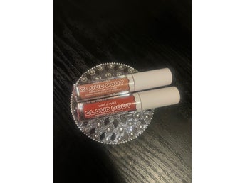 Wet n Wild- Cloud Pout