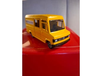 Siku Mercedes-Benz 809 D Skåpbil