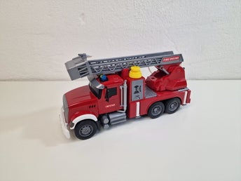 Leksaksbil Brandbil Toystar med ljudeffekter och vattenfunktion