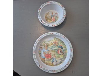 Peter Rabbit tallrik barntallrik och skål anno 1993